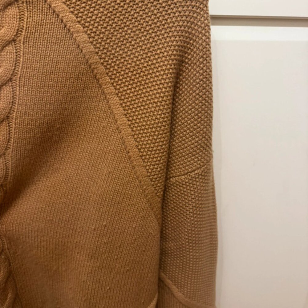pullover sweater - Picture 5 of 5